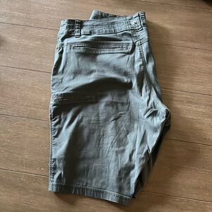 KUHL shorts, green, SIZE 33
